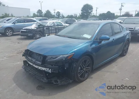 2025 Toyota Camry Xse z USA, uszkodzony, nr VIN 4T1DAACK8SU592255